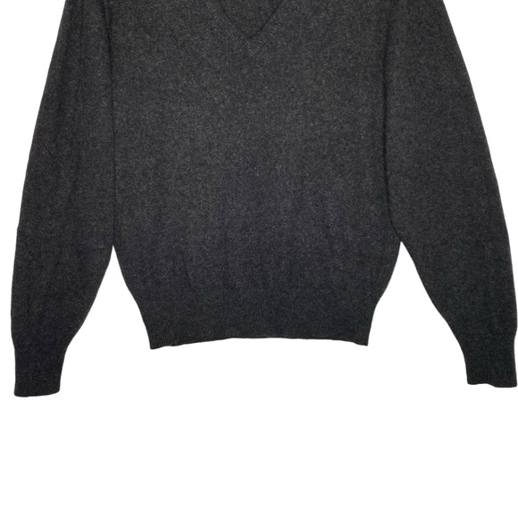 Vintage Jaccar Cashmere Sweater Gray Charcoal V-Neck Size Large 1980 - Picture 7 of 11